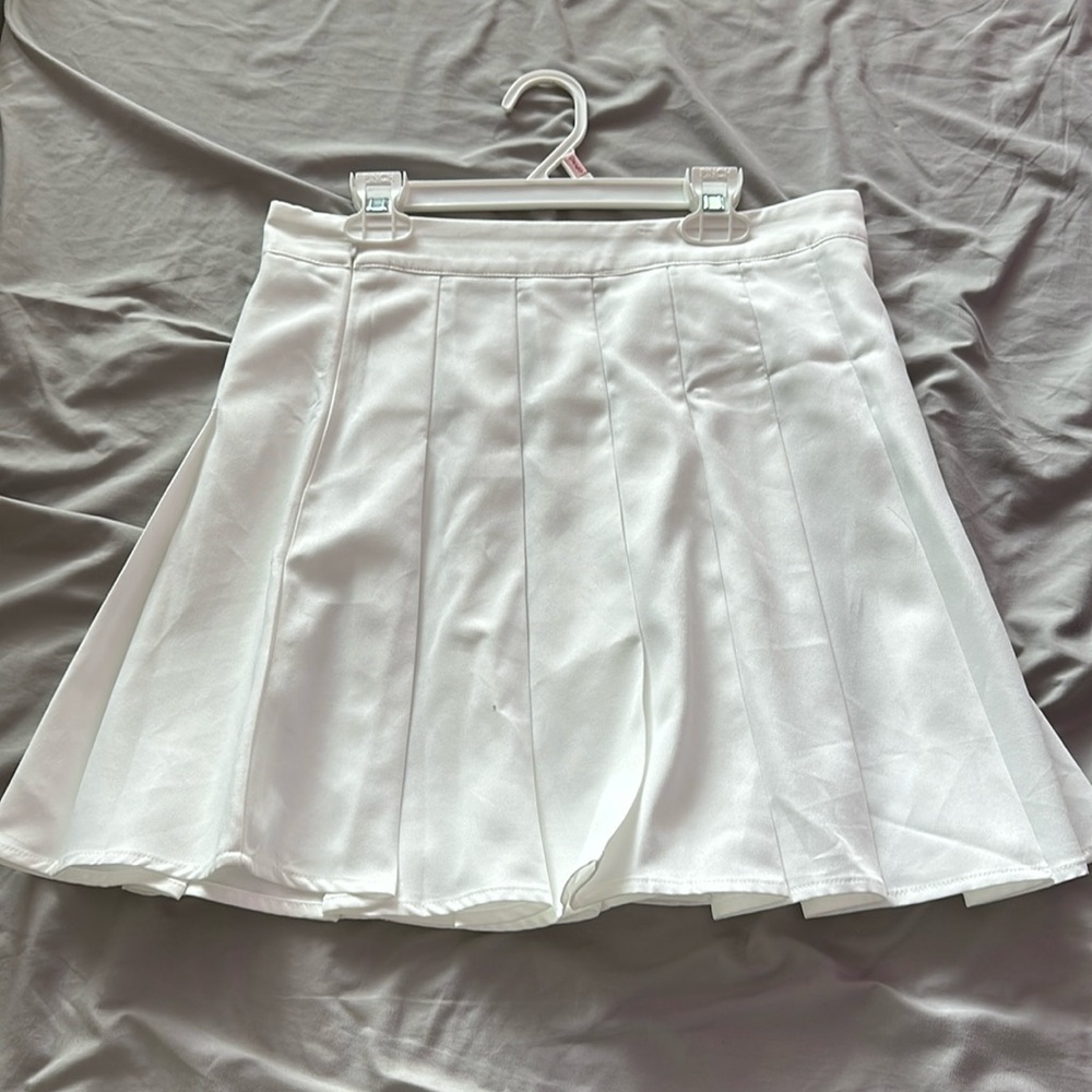 SHEIN Short Skirt
